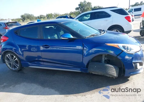 2016 Hyundai Veloster Turbo z USA, uszkodzony, nr VIN KMHTC6AE1GU294945